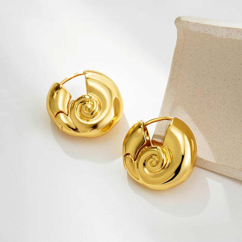 Boucles d'oreilles coquillage plaquées or Boucles d'oreilles coquillage plaquées or – Image 15