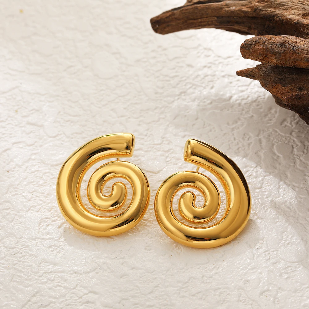 Boucles d'oreilles coquillage plaquées or Boucles d'oreilles coquillage plaquées or – Image 10